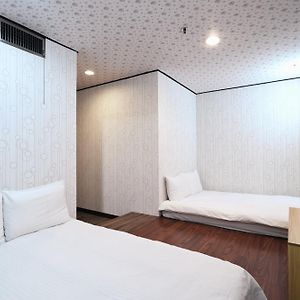 Japanese-Style Quadruple Room